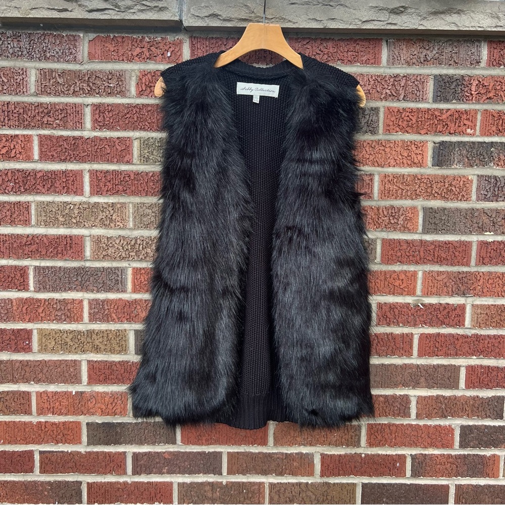 Sebby Collection Faux Fur Chunky Knit Sleeveless Vest